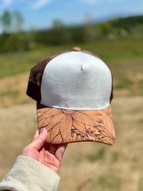Floral Engraved Trucker Hat in White and Tan